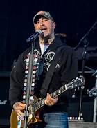 Artist Staind